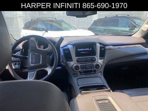 Used 2017 GMC Yukon Denali w/ Open Road Package AWD/4WD image 9