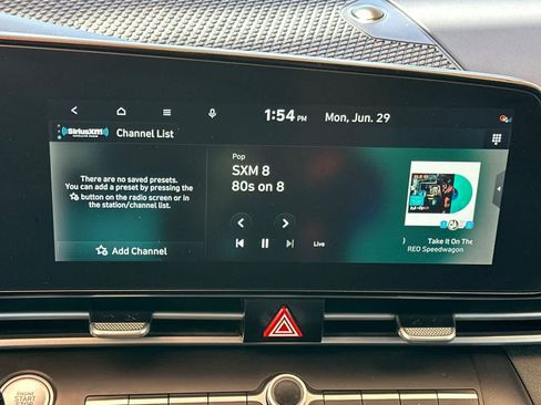 Used 2023 Hyundai Elantra SEL w/ Convenience Package FWD image 19