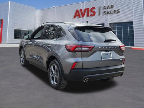 Used 2025 Ford Escape ST-Line image 3