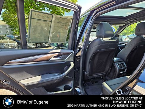 Used 2023 BMW X3 xDrive30i AWD/4WD image 19