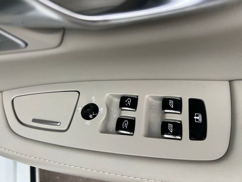 Used 2018 Volvo S90 T8 Inscription w/ Convenience Package AWD/4WD image 51