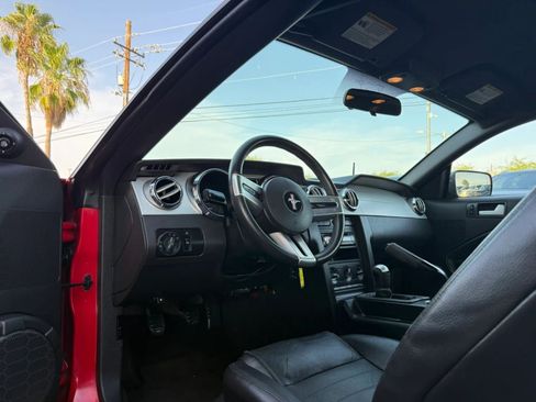 Used 2005 Ford Mustang GT Premium RWD image 31