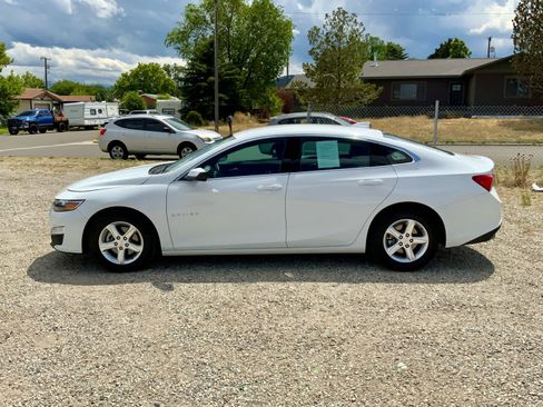 Certified 2023 Chevrolet Malibu LT image 2