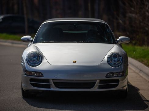 Used 2006 Porsche 911 Carrera 4 image 15