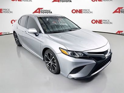 Used 2019 Toyota Camry SE w/ Convenience Package