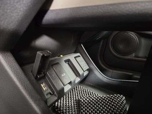 Used 2016 Honda HR-V LX image 25