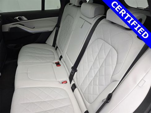 Used 2023 BMW X5 xDrive45e w/ M Sport Package image 16