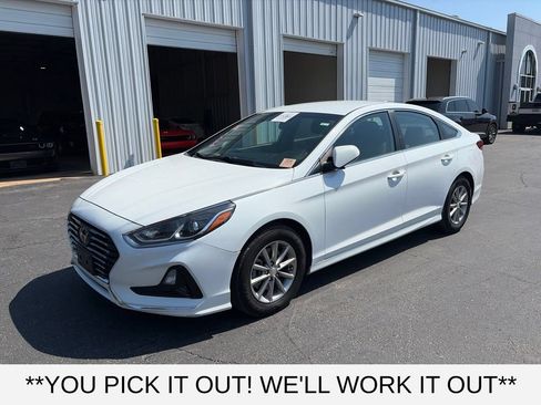 Used 2018 Hyundai Sonata SE FWD image 3