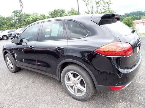 Used 2014 Porsche Cayenne S AWD/4WD image 4