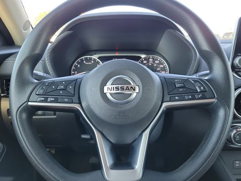 Certified 2023 Nissan Sentra SV image 17