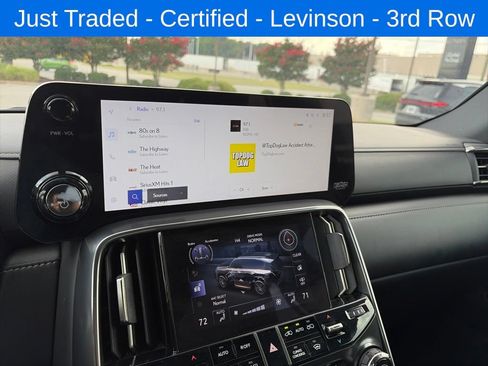 Certified 2025 Lexus LX 700h Overtrail AWD/4WD image 9