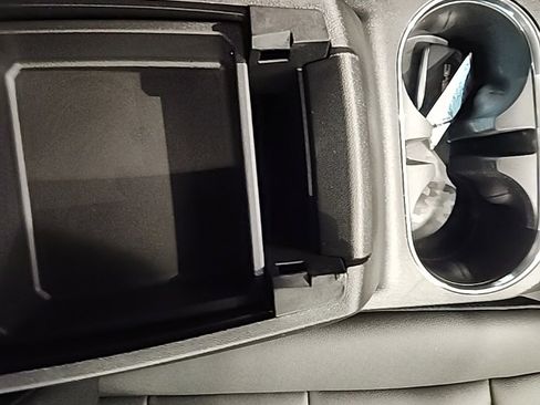 Used 2026 GMC Canyon Elevation w/ Convenience Package image 28