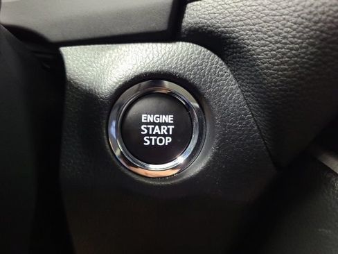 Used 2024 Toyota RAV4 XLE AWD/4WD image 27