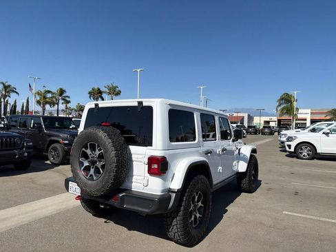 Used 2021 Jeep Wrangler Unlimited Rubicon AWD/4WD image 8