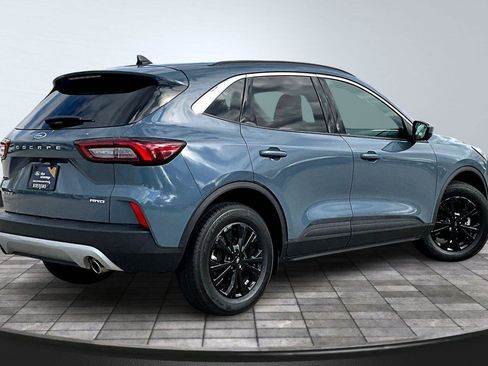 Certified 2023 Ford Escape Active w/ Tech Pack #2 image 5