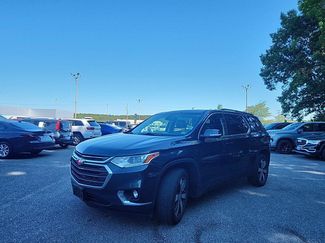 Used 2019 Chevrolet Traverse LT w/ LT Premium Package FWD video 1