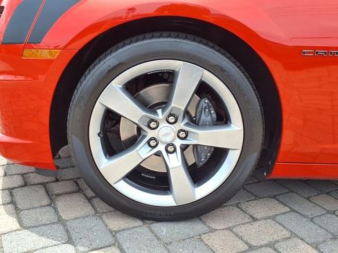 Used 2010 Chevrolet Camaro SS w/ RS Package RWD image 4