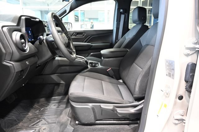 Used 2026 Chevrolet Colorado Trail Boss AWD/4WD image 11