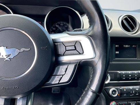 Used 2020 Ford Mustang GT RWD image 8