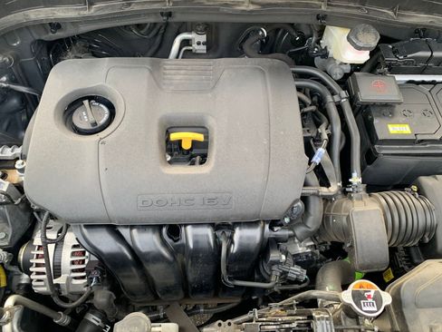 Used 2025 Kia Soul LX w/ LX Technology Package image 30