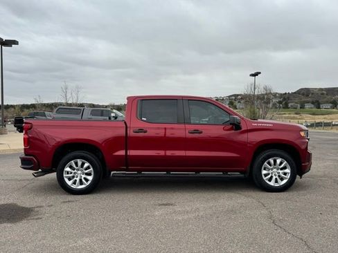 Used 2020 Chevrolet Silverado 1500 Custom w/ Custom Value Package image 6