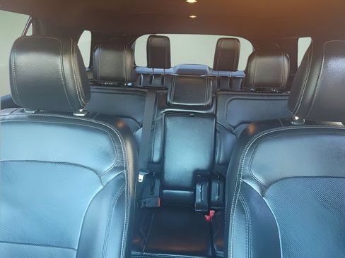 Used 2018 Ford Explorer Limited AWD/4WD image 14