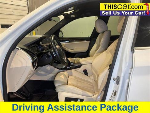 Used 2019 BMW X3 sDrive30i w/ Driving Assistance Package image 10