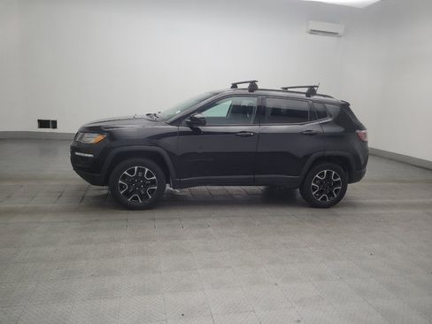 Used 2019 Jeep Compass Sport AWD/4WD image 2