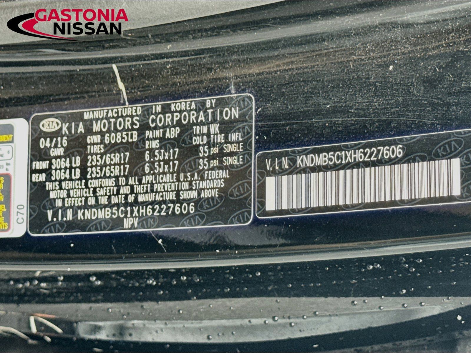 Used 2017 Kia Sedona LX FWD image 37