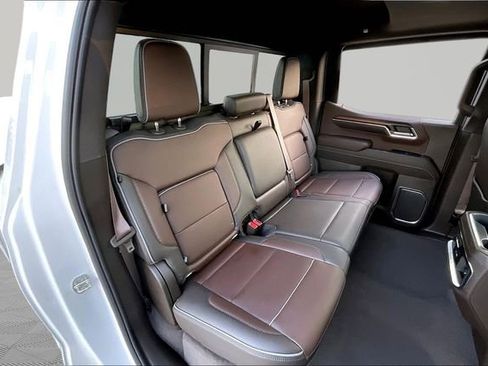 Used 2024 GMC Sierra 1500 Denali w/ Denali Reserve Package image 17