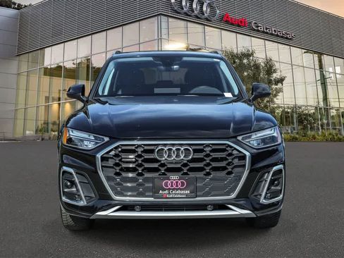 Used 2023 Audi Q5 2.0T Premium Plus w/ Premium Plus Package AWD/4WD image 2