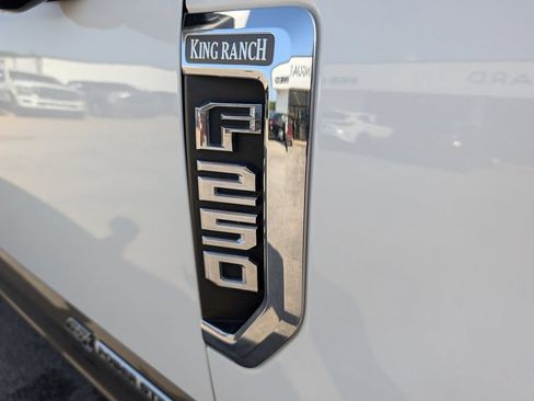 Used 2022 Ford F250 King Ranch w/ King Ranch Ultimate Package AWD/4WD image 36
