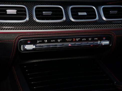 Used 2022 Mercedes-Benz GLE 53 AMG 4MATIC image 16