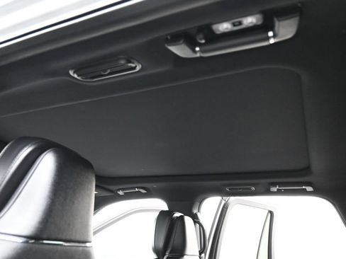 Used 2019 Lincoln Navigator Reserve AWD/4WD image 12