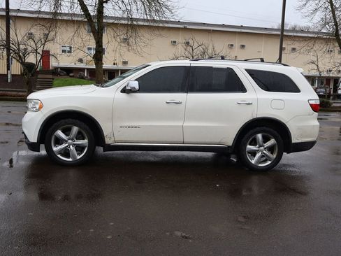 Used 2012 Dodge Durango Citadel w/ Trailer Tow Group IV image 3