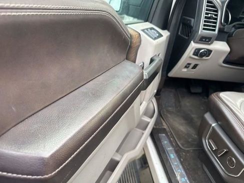 Used 2019 Ford F150 Limited w/ Trailer Tow Package image 19