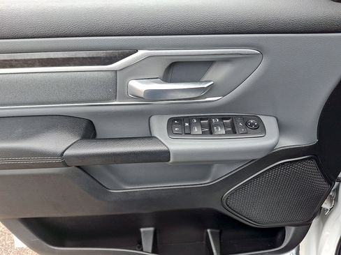 Used 2021 RAM 1500 Big Horn AWD/4WD image 10