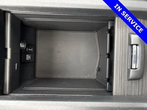 Used 2017 Honda Pilot Elite image 27