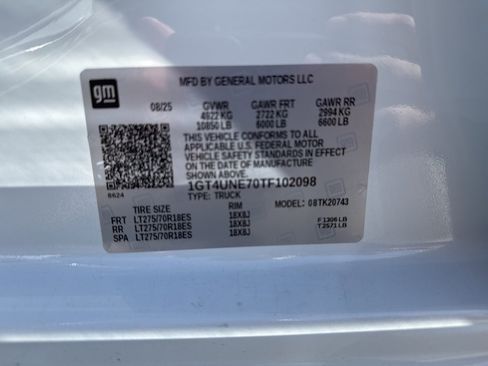 New 2026 GMC Sierra 2500 SLT w/ SLT Premium Package image 26