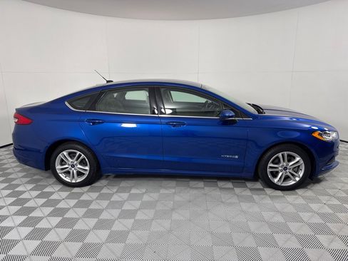Used 2018 Ford Fusion S image 4