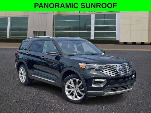Certified 2023 Ford Explorer Platinum w/ Technology Package AWD/4WD image 1