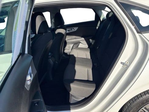 Certified 2023 Kia Forte LXS image 12