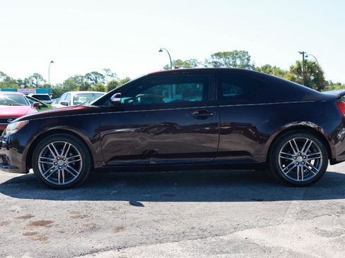 Used 2011 Scion tC FWD image 3