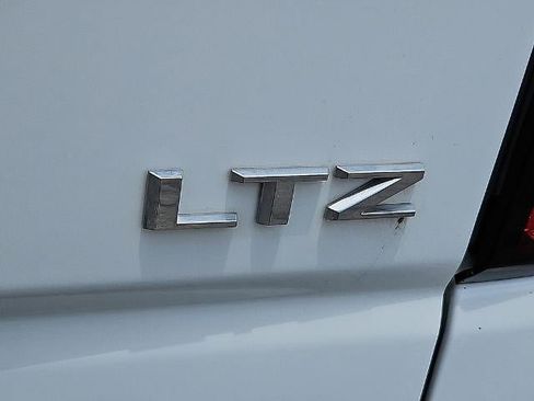 Used 2024 Chevrolet Silverado 2500 LTZ w/ LTZ Premium Texas Edition AWD/4WD image 15