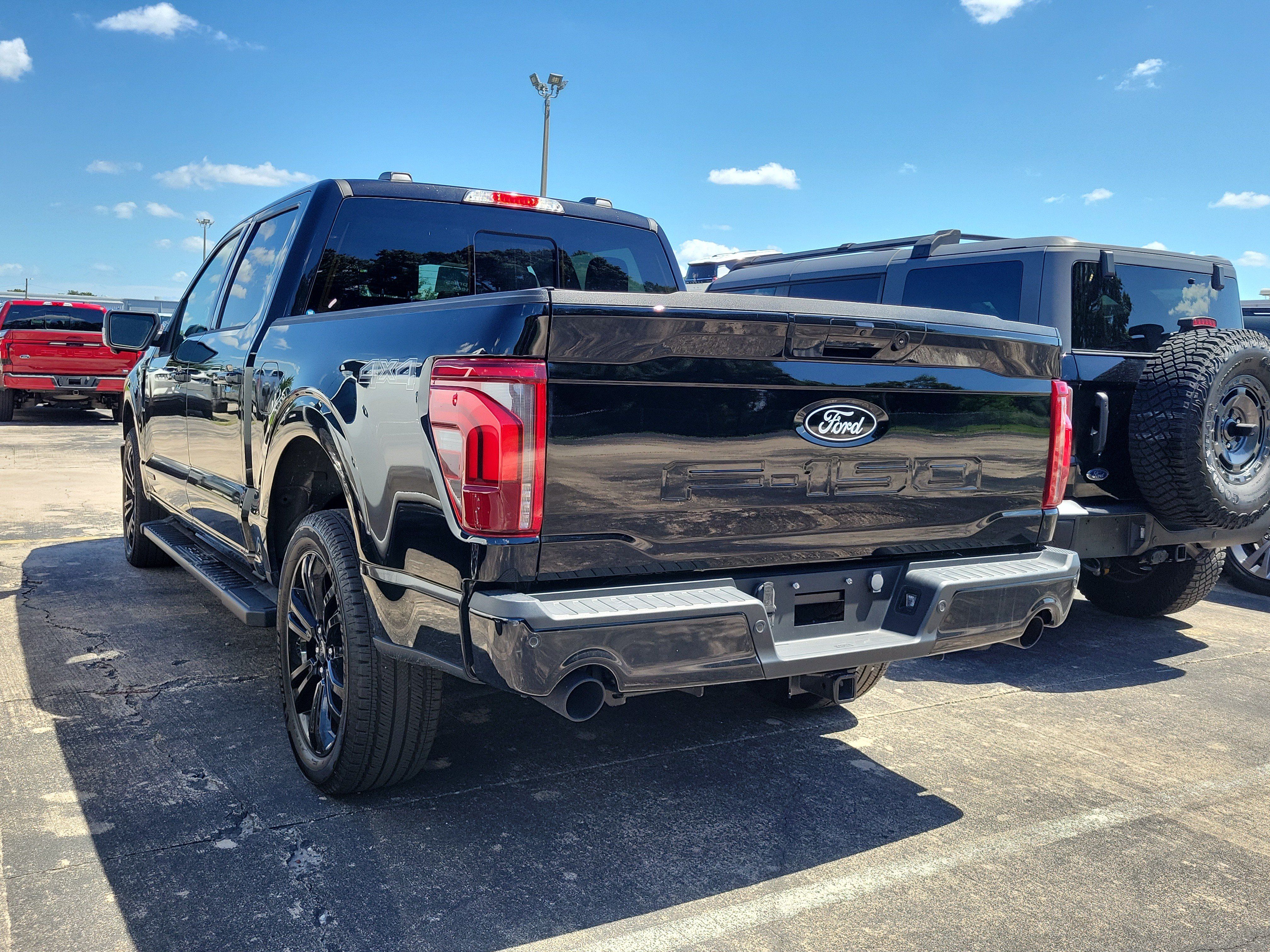 Used 2025 Ford F150 Lariat w/ Equipment Group 502A High AWD/4WD image 4