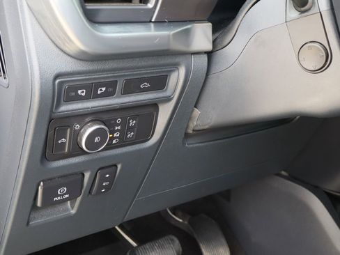Used 2022 Ford F150 Lariat w/ Equipment Group 502A High AWD/4WD image 13