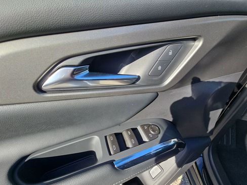 New 2026 Chevrolet Traverse LT w/ Midnight/Sport Edition image 60