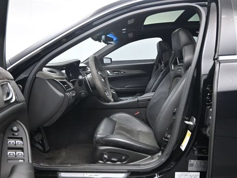 Used 2018 Cadillac CTS V w/ Carbon Fibre Package RWD image 24