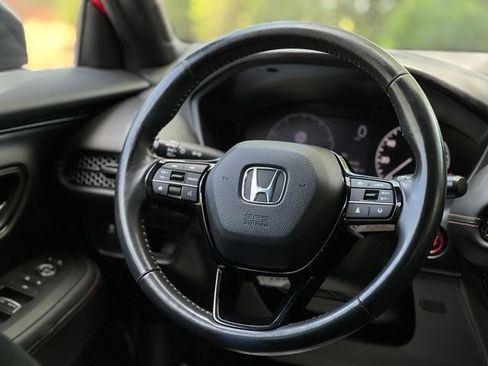 Used 2023 Honda HR-V Sport image 28