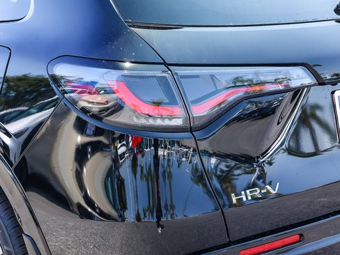 New 2026 Honda HR-V EX-L image 8